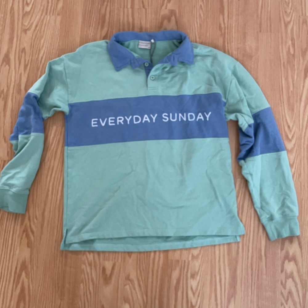 3/$20 EVERDAY SUNDAY sweater